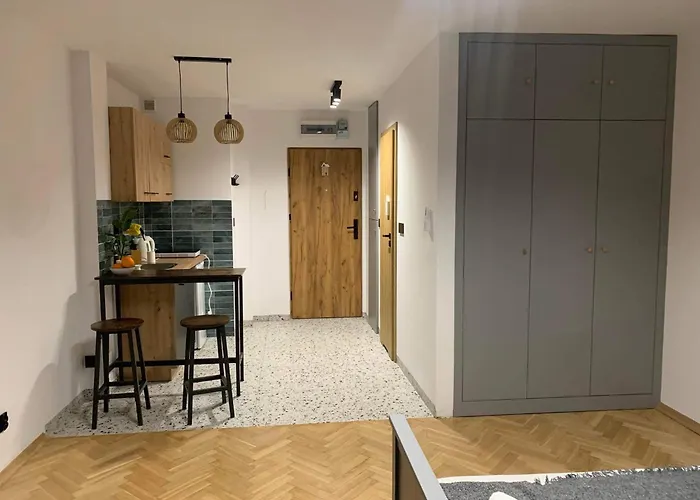 Metro Onz Apartment/Warsaw Central